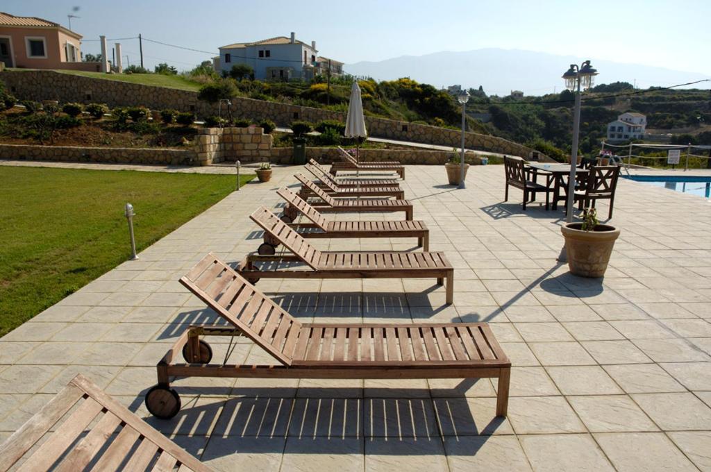 The Seasons Villas Mousata Dış mekan fotoğraf