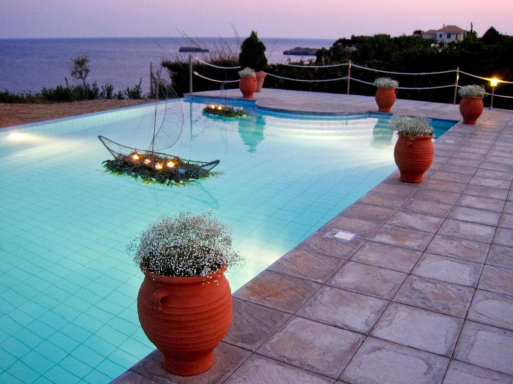 The Seasons Villas Mousata Dış mekan fotoğraf