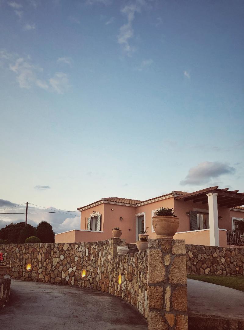 The Seasons Villas Mousata Dış mekan fotoğraf